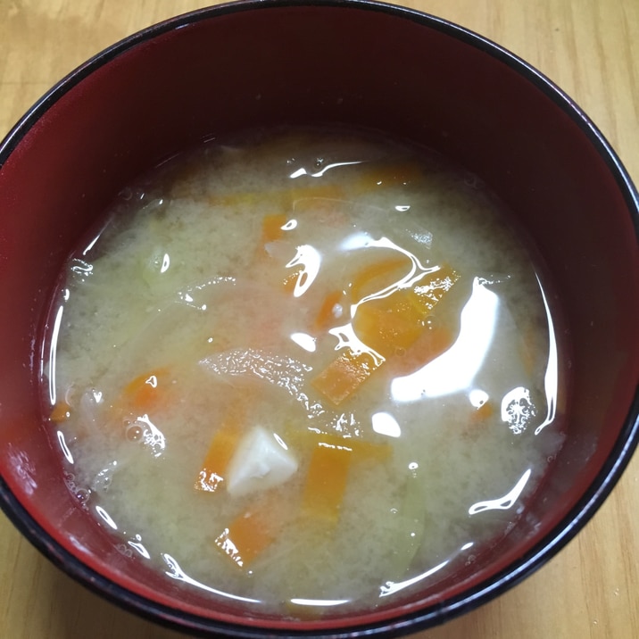 時短夕食に 栄養満点味噌汁 レシピ 作り方 By クック父1173 楽天レシピ 時短夕食に 栄養満点味噌汁 レシピ 作り方 By クック父1173 楽天レシピ